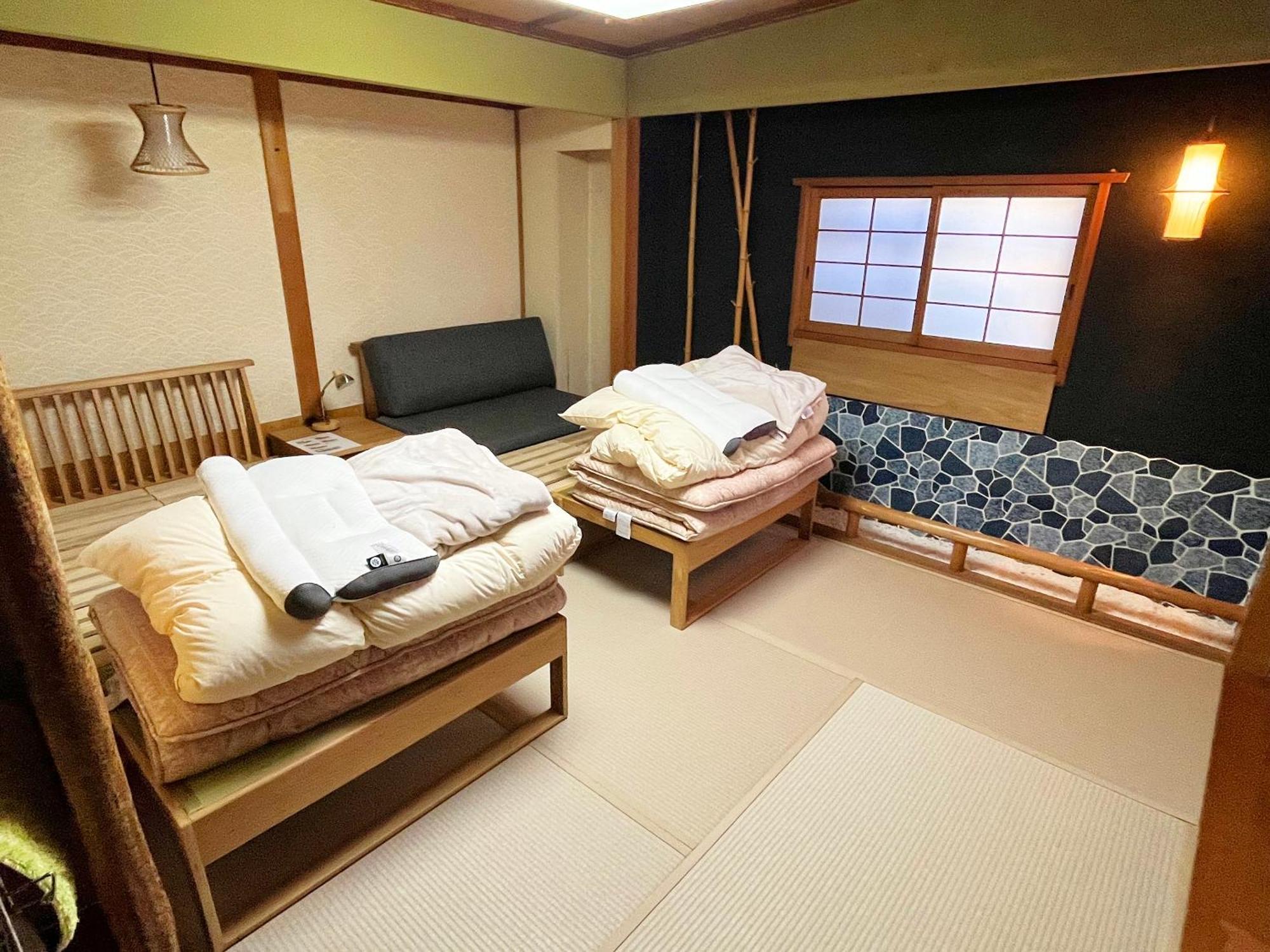 城山旅館 生駒市 エクステリア 写真